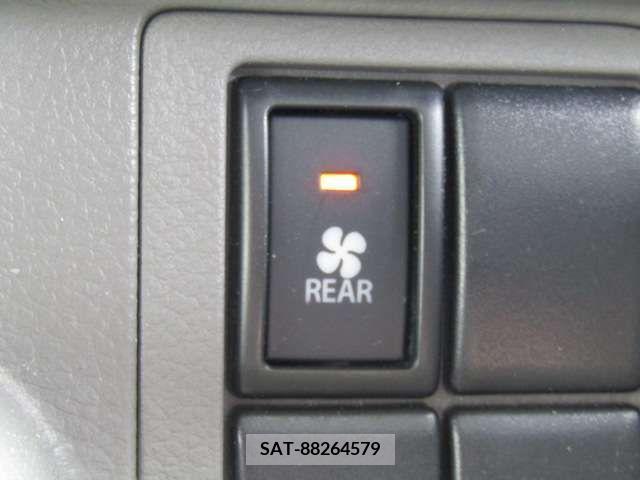 Suzuki EVERY 2021-07 301678-15