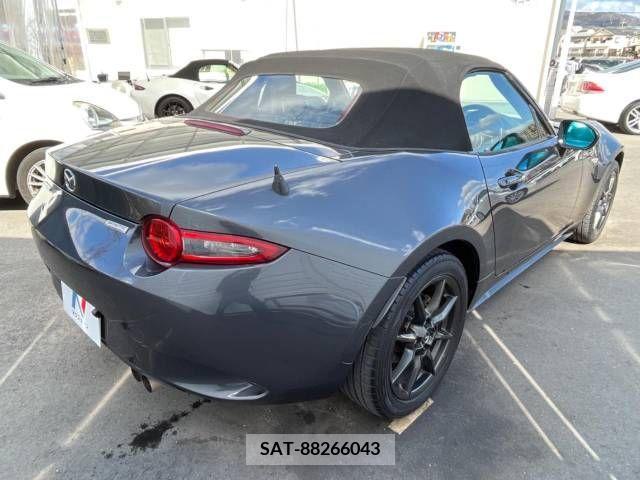 Mazda ROADSTER 2015-10 211094-16