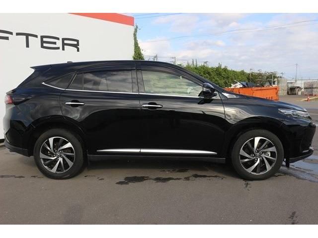 Toyota HARRIER 2017-09 16322-2