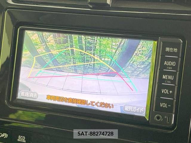 Toyota PRIUS 2016-10 366488-4