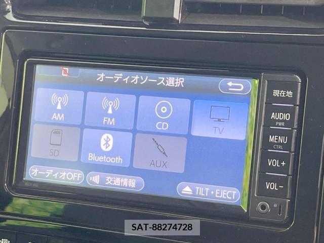 Toyota PRIUS 2016-10 366488-3