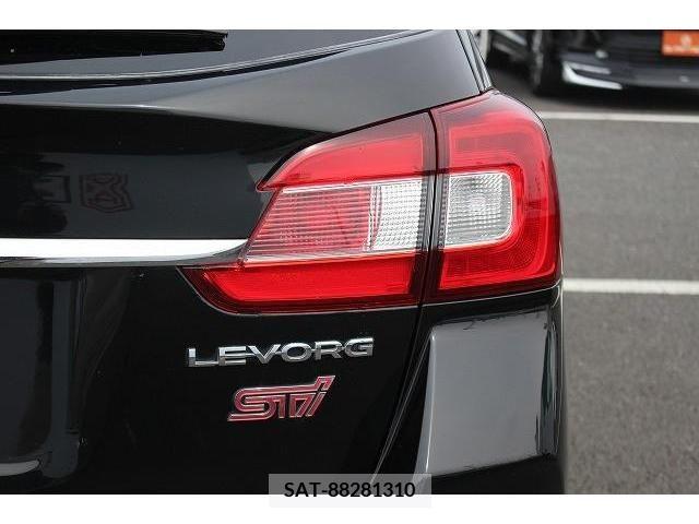 Subaru LEVORG 2017-11 213147-11