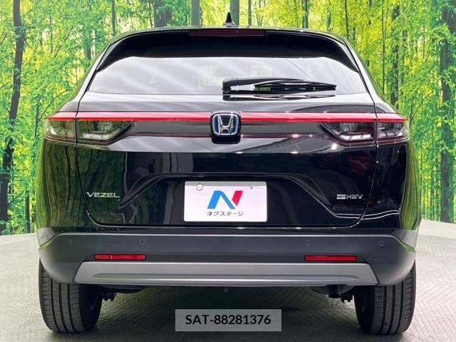 Honda VEZEL 2023-04 225246-15