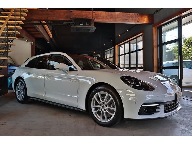 Porsche PANAMERA 2019-12 23503-2