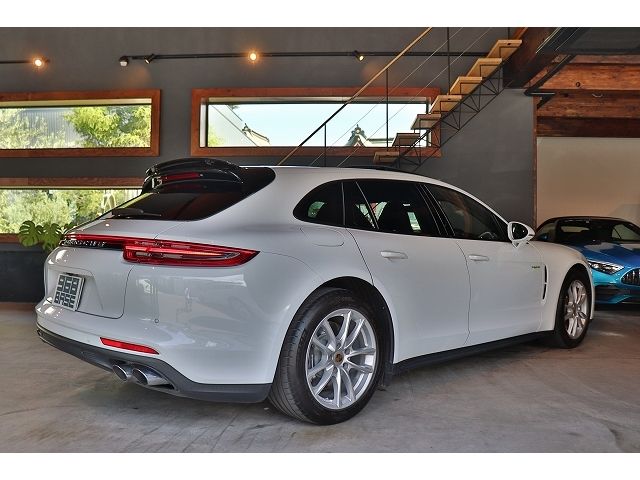 Porsche PANAMERA 2019-12 23503-5