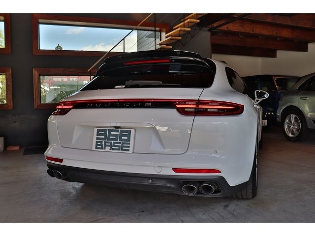 Porsche PANAMERA 2019-12 23503-7