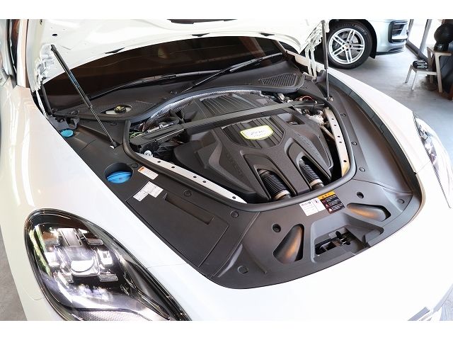 Porsche PANAMERA 2019-12 23503-9