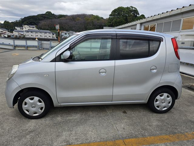 Nissan MOCO 2009-03 184165-1