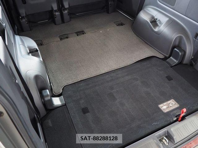 Honda STEP WGN 2010-01 341204-26