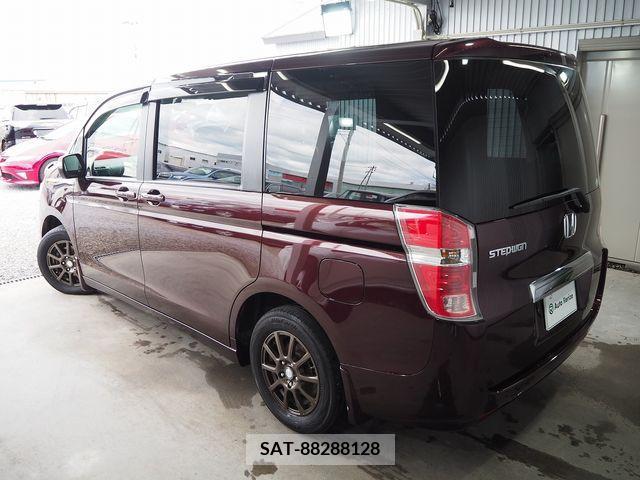 Honda STEP WGN 2010-01 341204-4