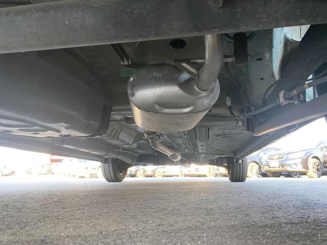 Suzuki WAGON R 2013-12 27670-18