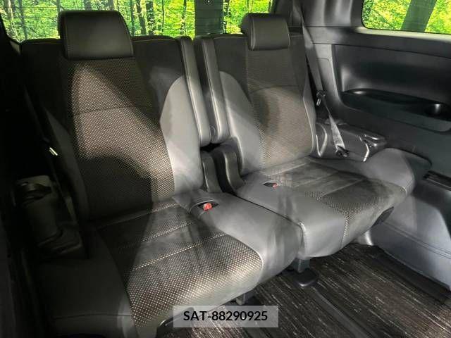 Toyota ALPHARD 2020-10 333165-9