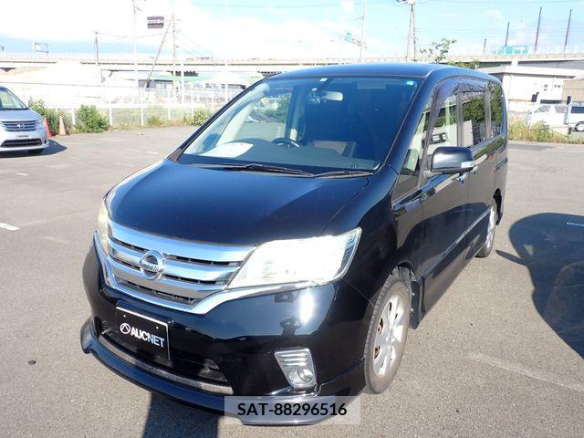 Nissan SERENA 2011-03 324877-5