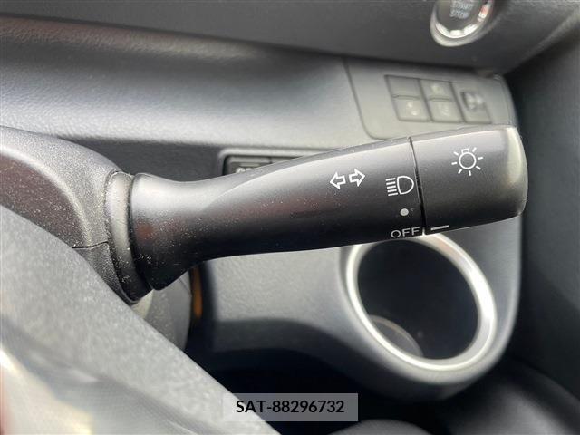 Toyota SIENTA 2021-02 285091-25