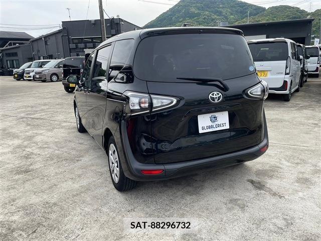 Toyota SIENTA 2021-02 285091-10