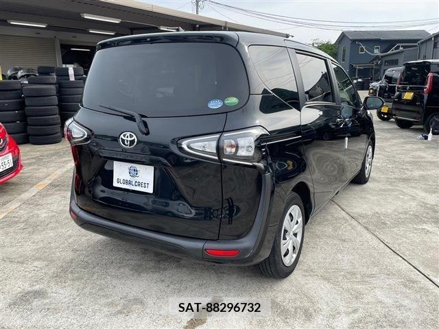 Toyota SIENTA 2021-02 285091-12