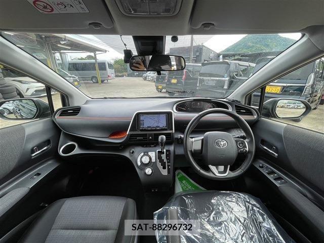 Toyota SIENTA 2021-02 285091-1