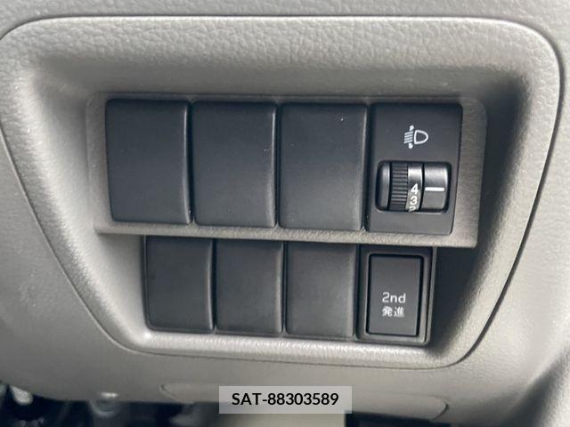Suzuki EVERY 2017-08 342033-11