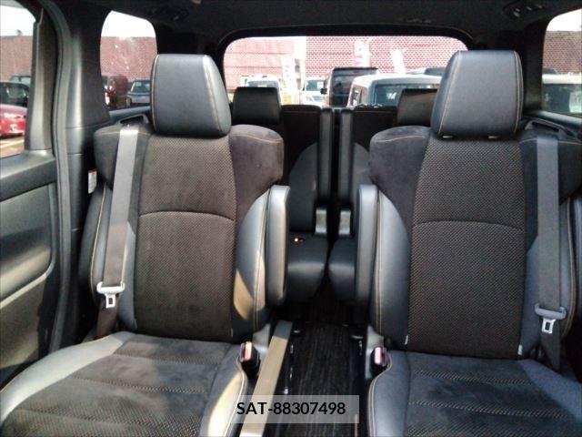 Toyota ALPHARD 2021-10 280419-7