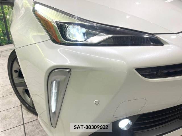 Toyota PRIUS 2019-03 220467-12