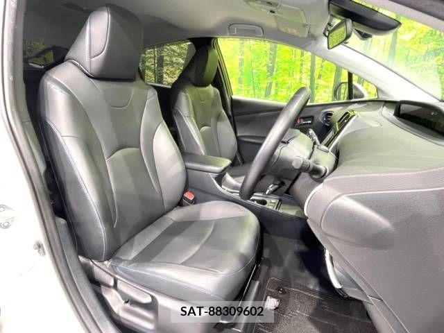 Toyota PRIUS 2019-03 220467-8