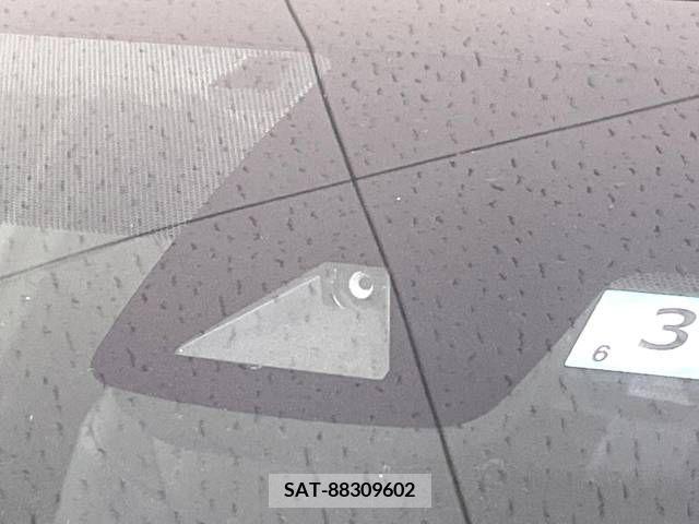 Toyota PRIUS 2019-03 220467-4