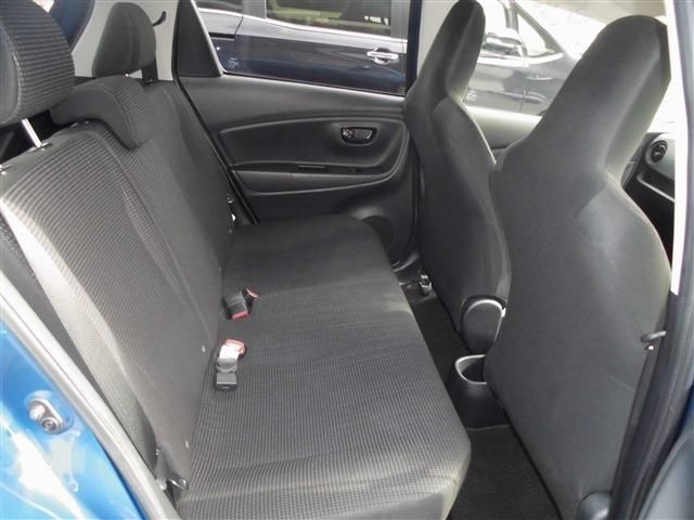 Toyota VITZ HYBRID 2017-02 29305-6