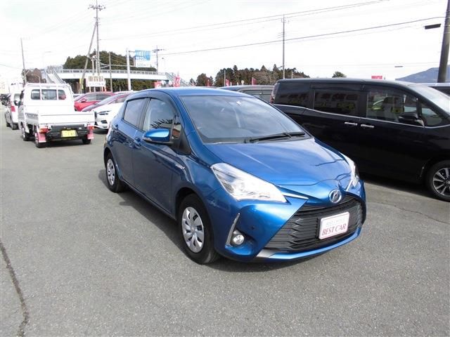 Toyota VITZ HYBRID 2017-02 29305-1