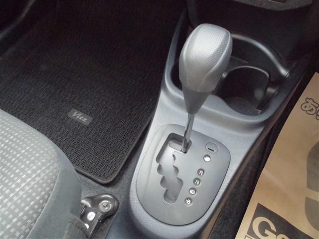 Toyota VITZ HYBRID 2017-02 29305-15
