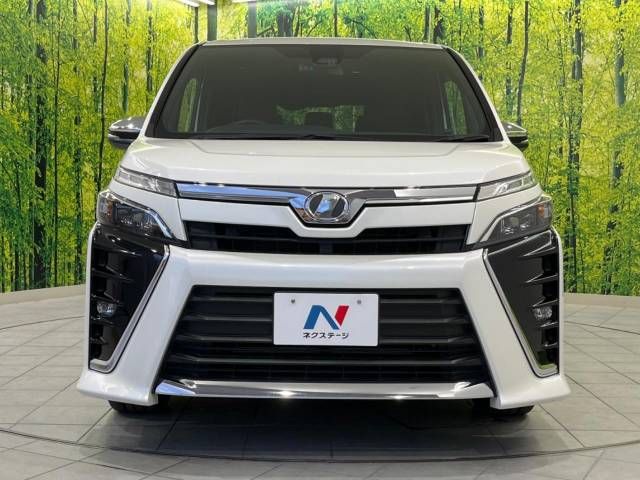 Toyota VOXY 2018-12 18311-14