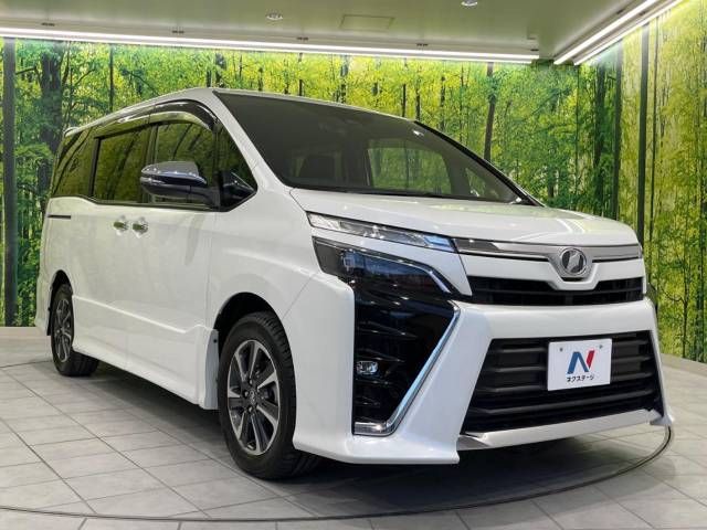 Toyota VOXY 2018-12 18311-16