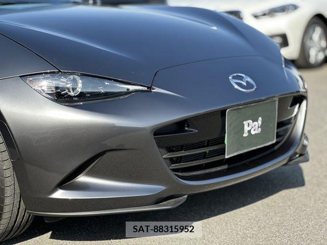 Mazda ROADSTER 2022-09 215888-18
