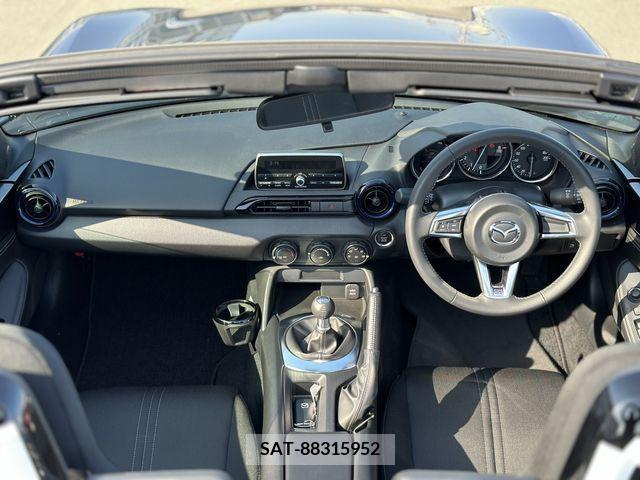 Mazda ROADSTER 2022-09 215888-1