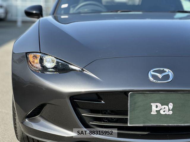 Mazda ROADSTER 2022-09 215888-17