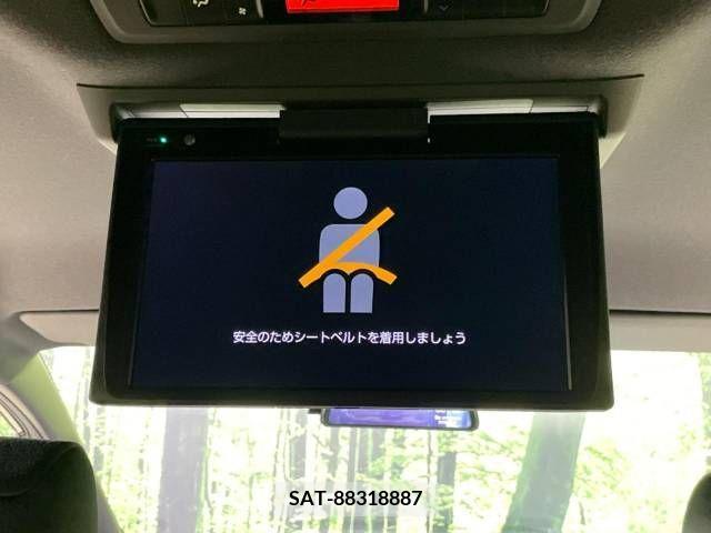 Toyota VOXY 2018-11 321605-3