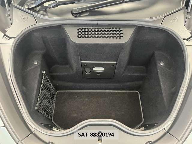 McLaren MCLAREN 2020-09 392033-8