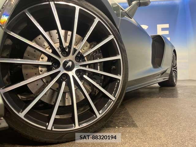 McLaren MCLAREN 2020-09 392033-16
