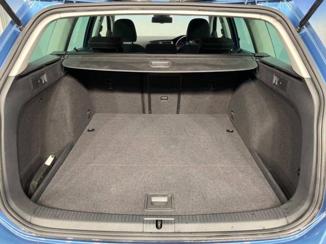 VolksWagen GOLF VARIANT 2015-02 187624-17