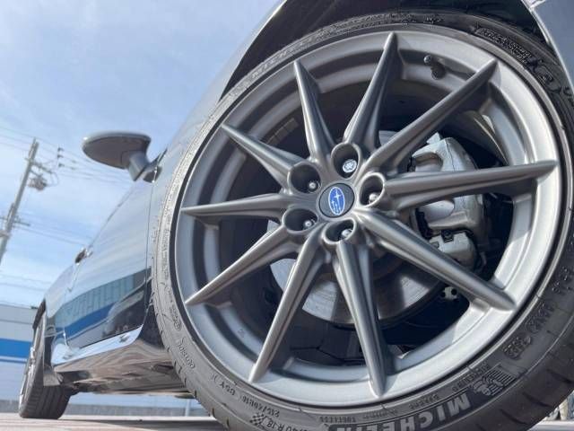 Subaru BRZ 2023-01 181948-13