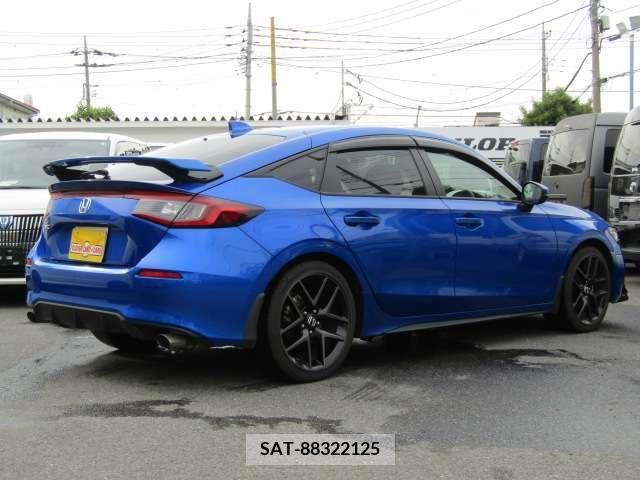 Honda CIVIC 2021-12 325497-3