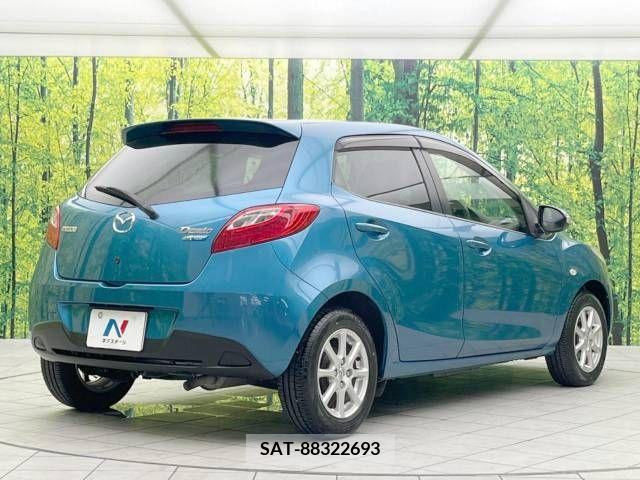 Mazda DEMIO 2011-07 348571-17