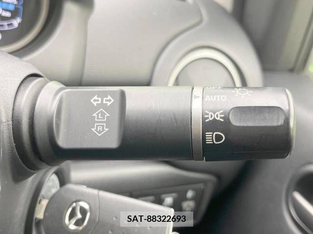 Mazda DEMIO 2011-07 348571-5