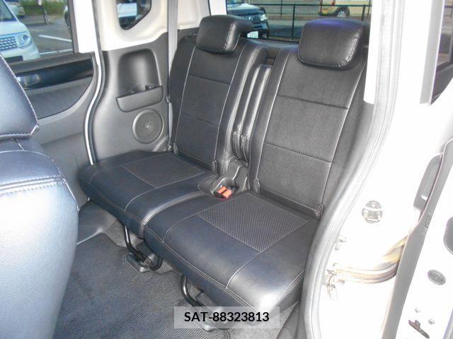 Honda N BOX CUSTOM 2012-01 364899-6