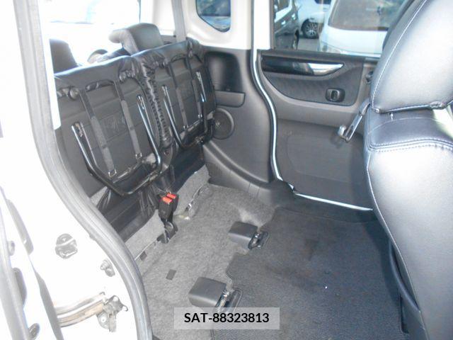 Honda N BOX CUSTOM 2012-01 364899-9