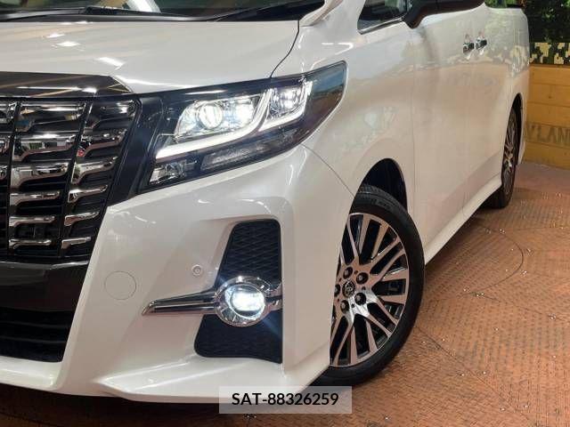 Toyota ALPHARD 2017-07 381740-13