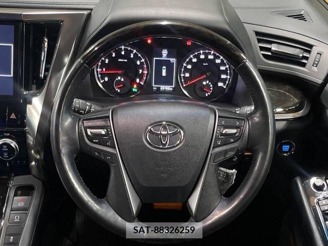 Toyota ALPHARD 2017-07 381740-12
