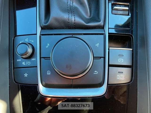 Mazda MAZDA3 2022-03 206544-16