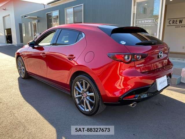 Mazda MAZDA3 2022-03 206544-28