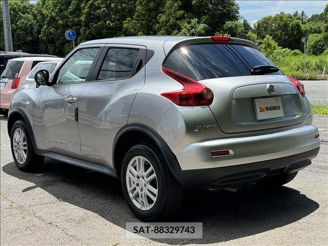 Nissan JUKE 2011-05 320434-7