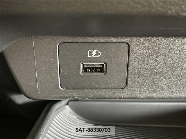 Nissan NOTE 2023-02 336065-22
